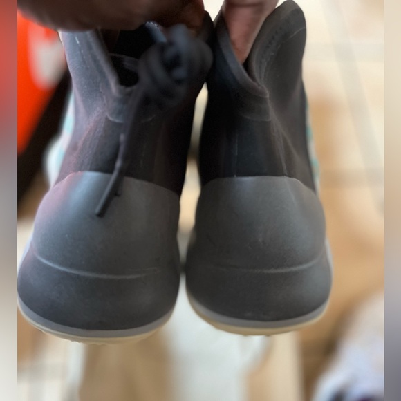 Adidas /Yeezy Qntm Teal size 9.5 ( brand new ) - Picture 8 of 8